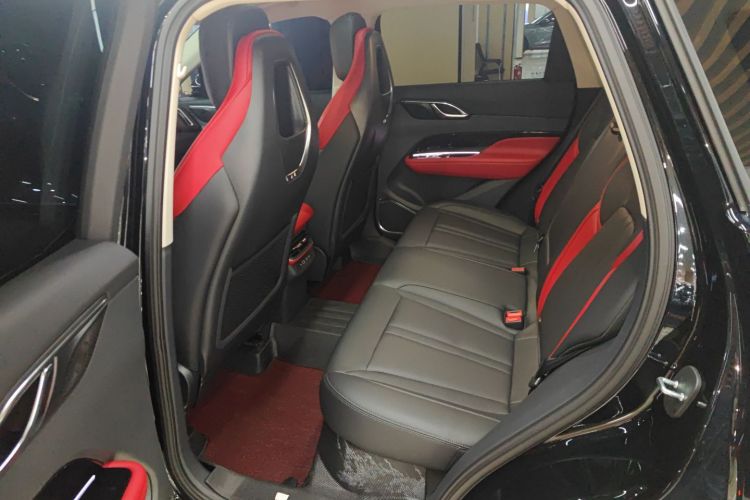 红旗HS3 2024款 1.5T 善为版中控内饰21