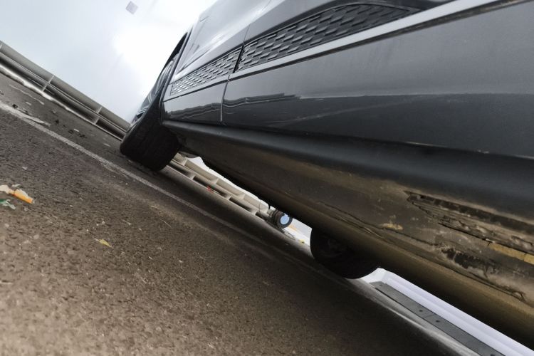 红旗E-HS9 2021款 510km 旗领版 四座局部细节9002