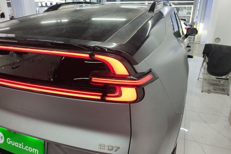 长安启源E07 2025款 纯电 四驱 90kWh Ultra高性能版车身外观6006