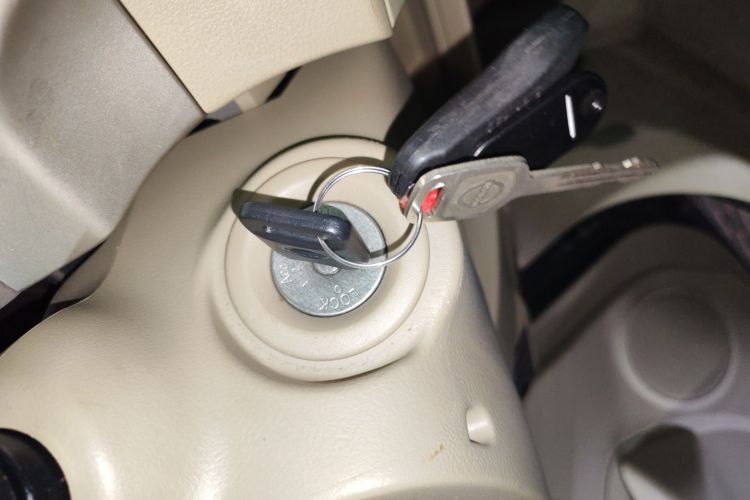 日产 轩逸 2018款 经典 1.6XE+ CVT领先版中控内饰11