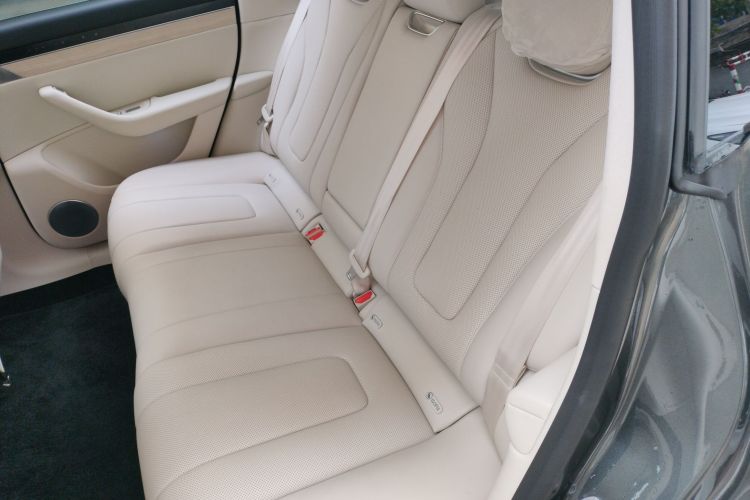 鸿蒙智行 智界R7 2024款 纯电 667km Pro中控内饰7004