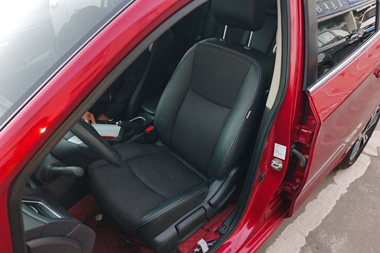 日产 骐达TIIDA 2016款 1.6L CVT智行版局部细节19