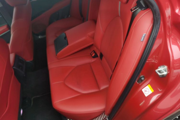 丰田 凯美瑞 2018款 2.5S 锋尚版中控内饰21