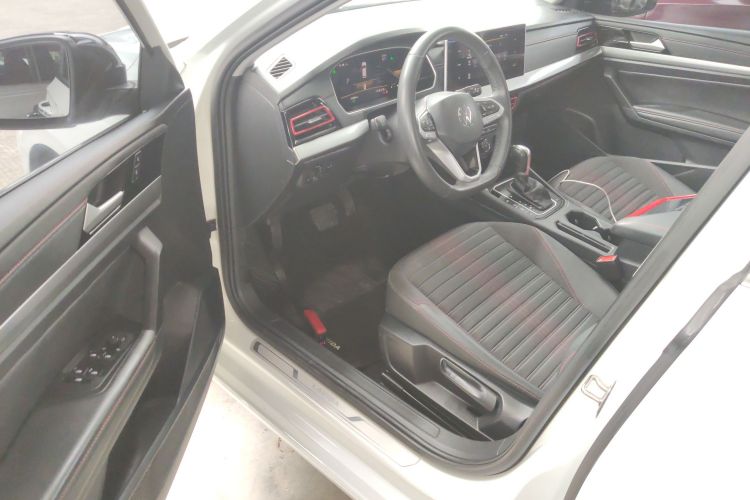 大众 朗逸 2024款 300TSI DSG星空满逸版中控内饰20