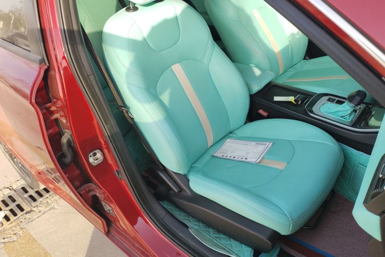 东风风神 奕炫 2020款 230T 自动炫目曜夜骑士版局部细节41