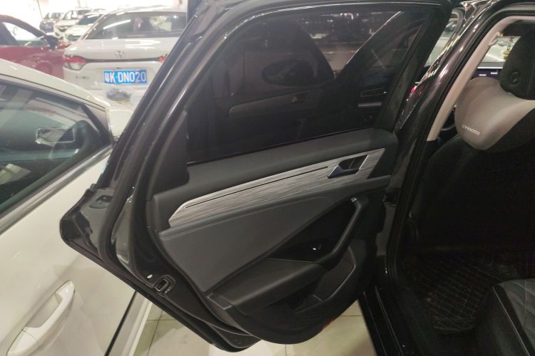 大众 速腾 2024款 300TSI DSG超越版中控内饰7008