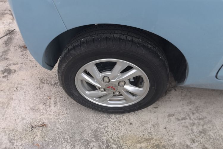 五菱汽车 宏光MINIEV 2020款 自在款 三元锂车身外观6008