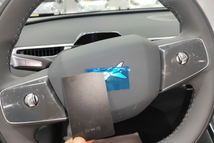 小鹏MONA M03 2025款 515 长续航 Plus中控内饰7001