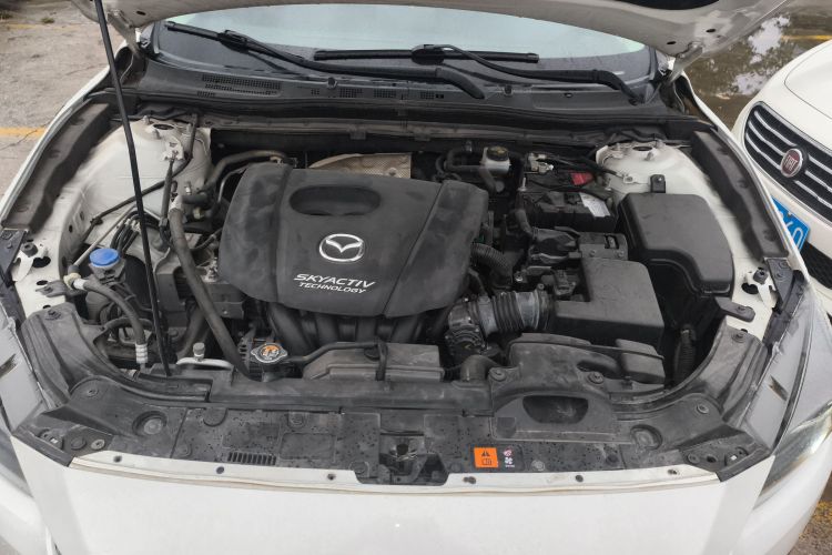 马自达3 昂克赛拉 2017款 三厢 1.5L 自动豪华型 国V机舱底盘24