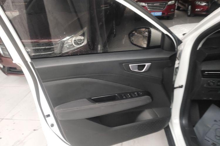 五菱汽车 五菱星驰 2023款 1.5L CVT畅爽型中控内饰7007