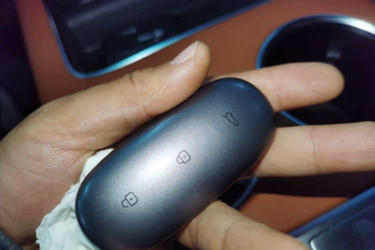 理想汽车 理想L9 2022款 Max中控内饰7001