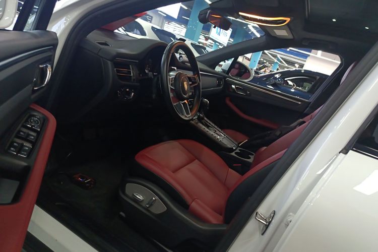 保时捷 2018款 Macan 2.0T中控内饰20