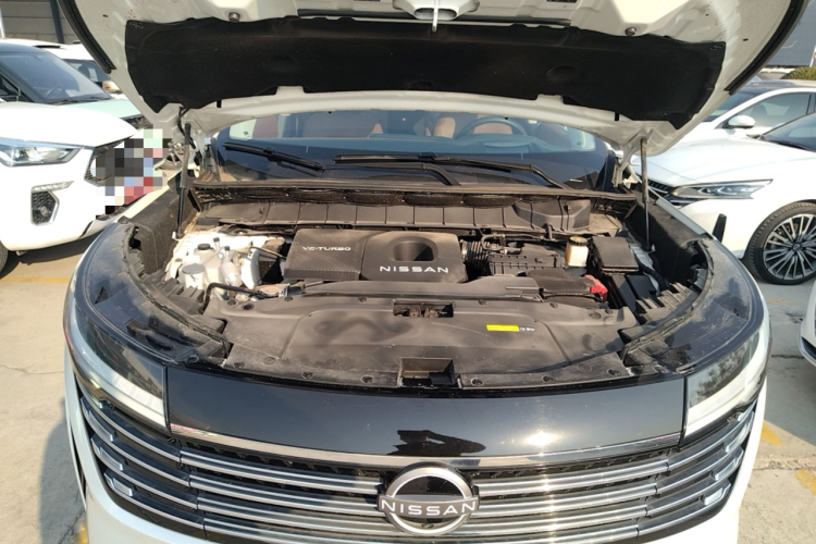 日产 探陆 2024款 380VC-TURBO 四驱智尊版 6座机舱底盘24