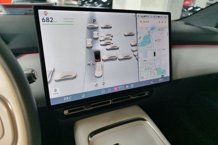小鹏P7+ 2024款 超长续航 Max中控内饰16