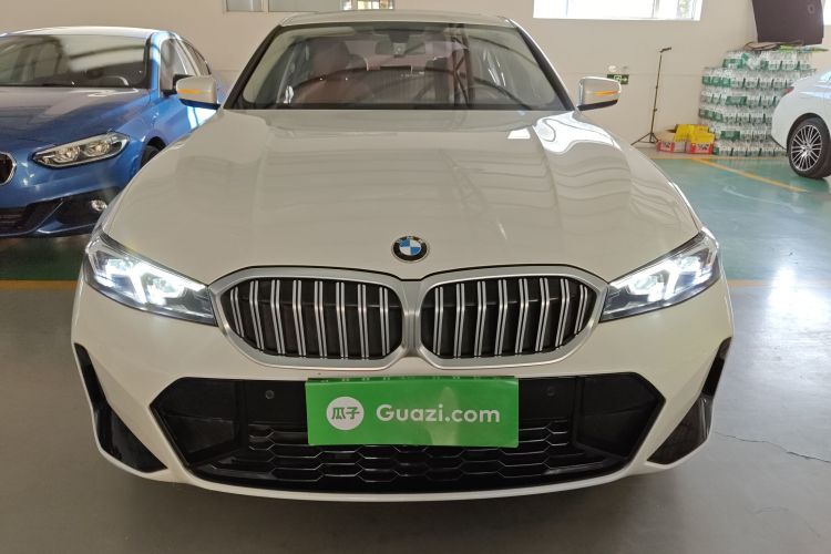 宝马3系 2023款 320Li M运动套装车身外观2