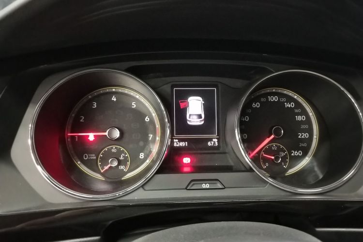 大众 途观L 2020款 330TSI 自动两驱全景舒适版 国VI中控内饰14