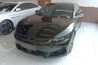 比亚迪 汉 2023款 EV 冠军版 605KM前驱尊贵型