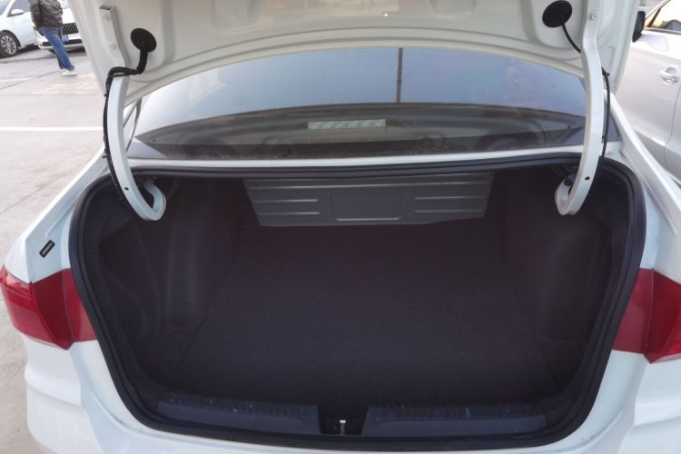 大众 桑塔纳 2021款 1.5L 自动风尚版局部细节23