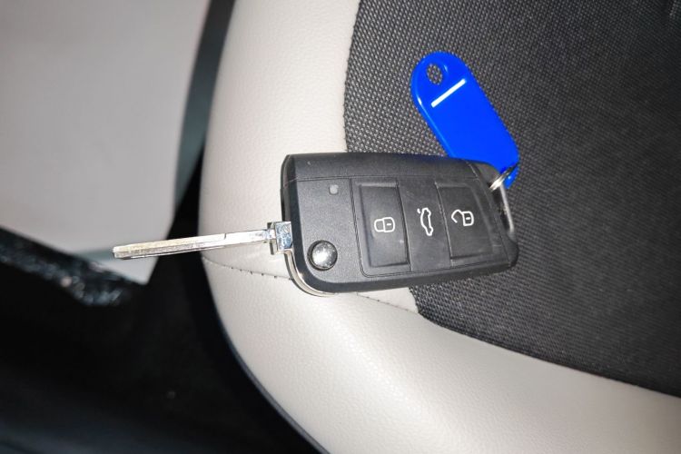 大众 Polo 2019款 Plus 1.5L 自动炫彩科技版中控内饰11