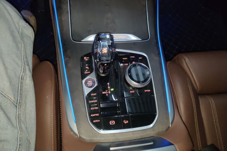 宝马X5(进口) 2019款 xDrive30i M运动套装中控内饰18