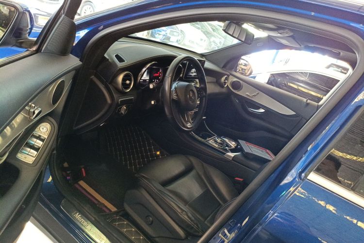 奔驰GLC 2019款 GLC 200 L 4MATIC中控内饰7003