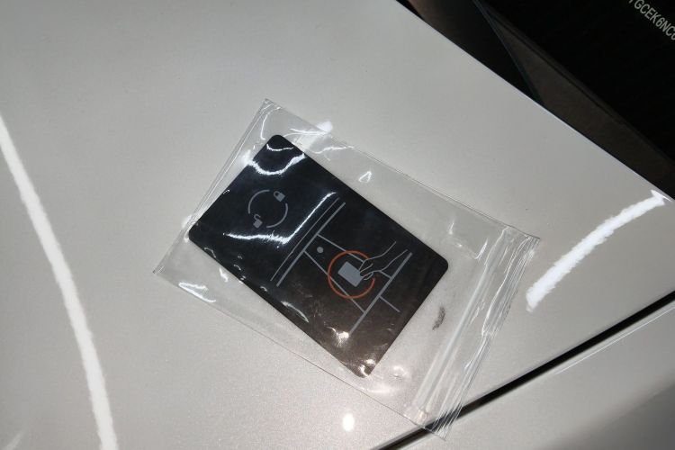 特斯拉 Model Y 2022款 改款 长续航全轮驱动版中控内饰7001