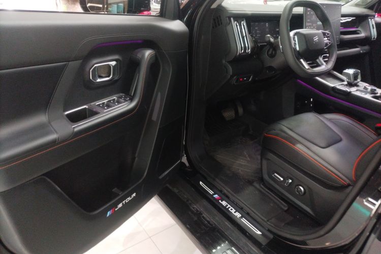 捷途自由者 2025款 2.0TD 自动XWD征服中控内饰20