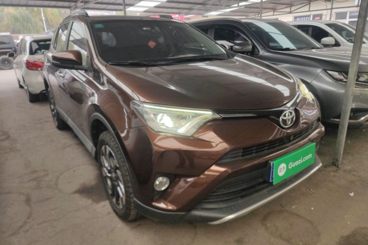 丰田 RAV4荣放 2016款 2.5L 自动四驱精英版车身外观6002