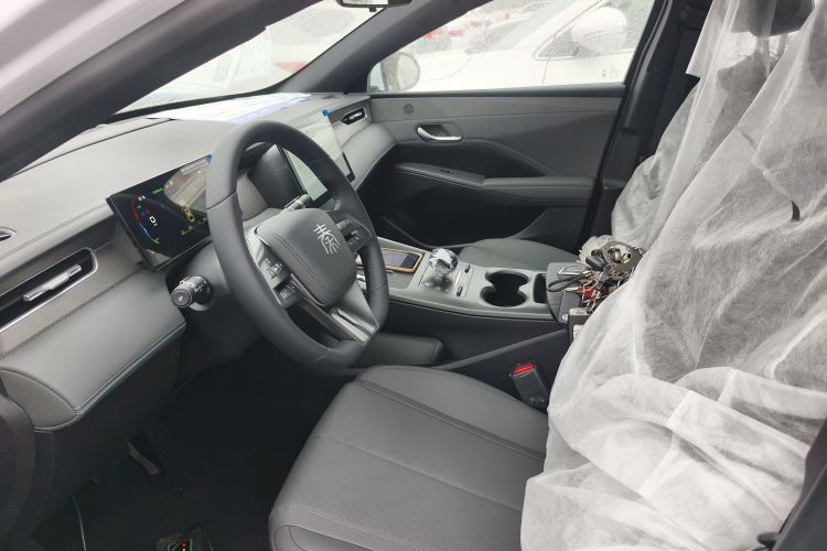 比亚迪 秦PLUS 2025款 DM-i 智驾版 55KM领先型中控内饰19