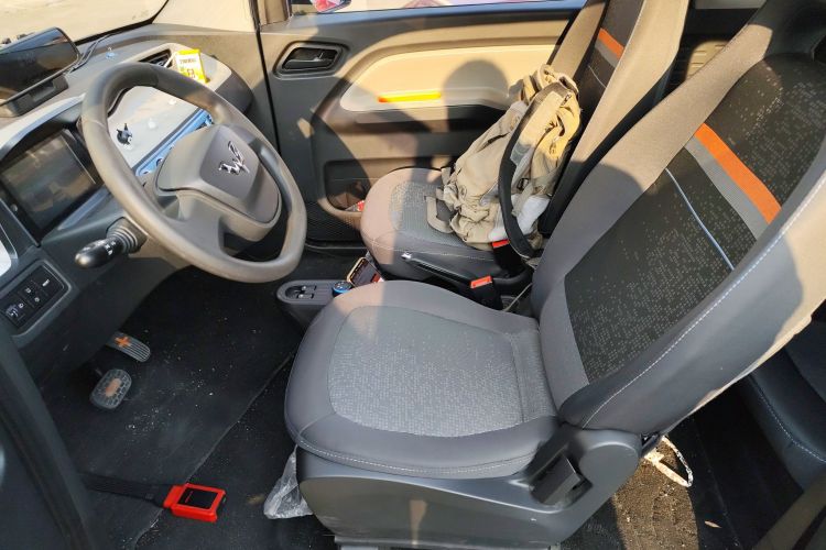 五菱汽车 宏光MINIEV 2020款 自在款 磷酸铁锂中控内饰19