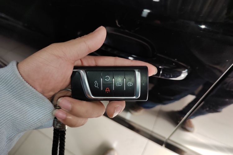 广汽传祺 传祺M6 2023款 PRO 270T DCT豪华版中控内饰11