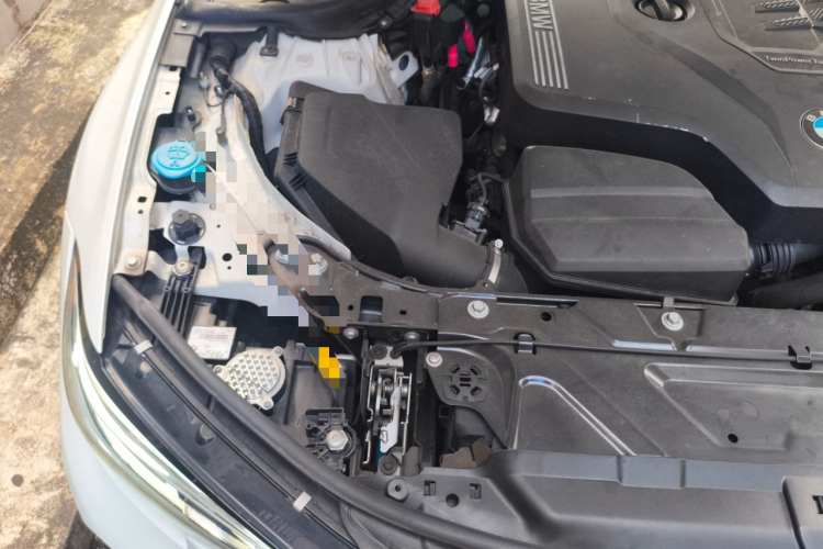 宝马3系 2021款 325Li M运动套装局部细节9006