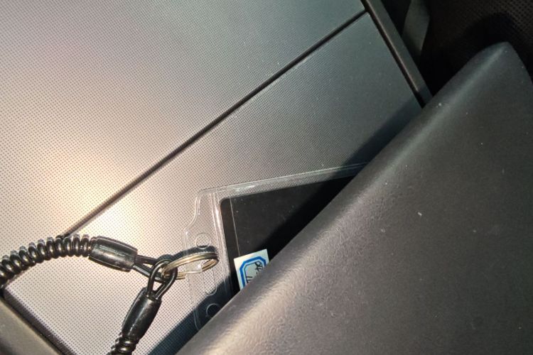 特斯拉 Model 3 2023款 后轮驱动版中控内饰7001