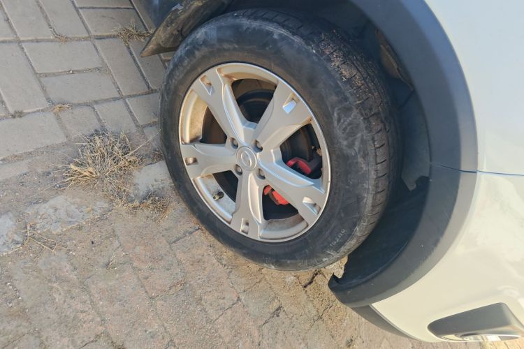 长城M4 2014款 1.5L 手动舒适型车身外观10