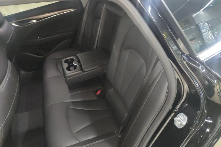 别克 君越 2022款 652T 豪华型中控内饰7004