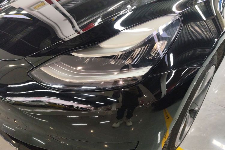 特斯拉 Model 3 2020款 标准续航后驱升级版局部细节36