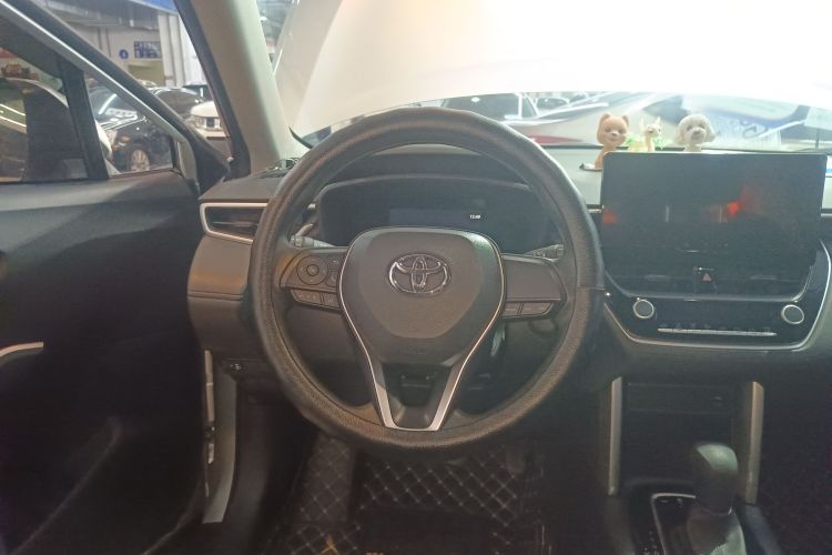 丰田 锋兰达 2023款 2.0L CVT精英版中控内饰13