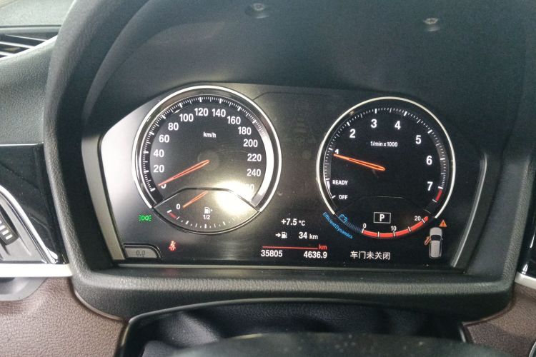 宝马X1 2021款 改款 sDrive20Li 时尚型中控内饰14