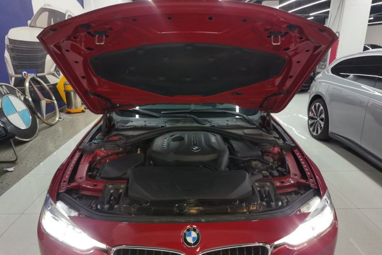 宝马3系 2017款 320Li M运动型机舱底盘24