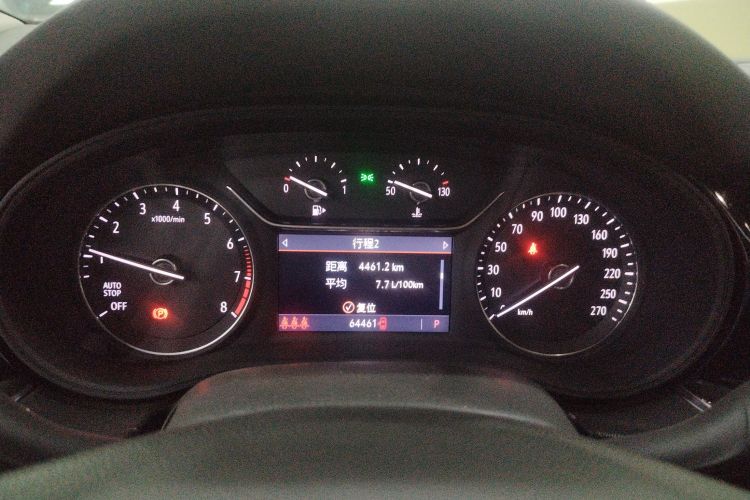 别克 君威 2021款 552T 精英型中控内饰14