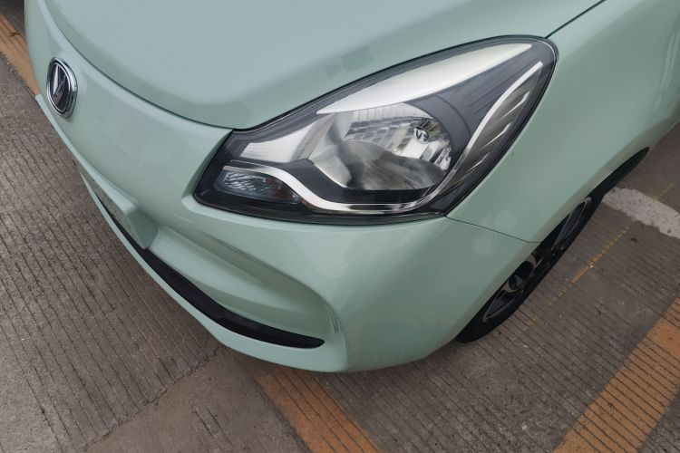 长安欧尚 奔奔E-Star 2022款 国民版 多彩限量款（快充版）磷酸铁锂局部细节36