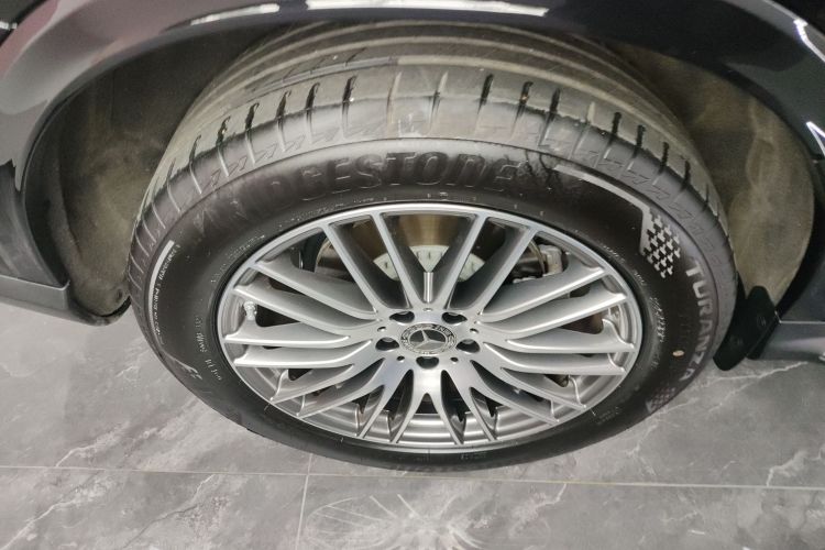 奔驰GLC 2025款 GLC 300 L 4MATIC 动感型 5座车身外观6003