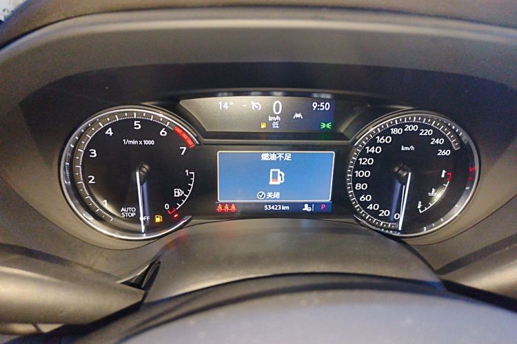 凯迪拉克CT4 2023款 28T 豪华型中控内饰14