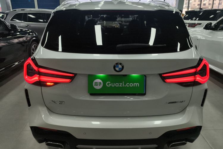 宝马X3 2022款 xDrive25i M运动套装车身外观6