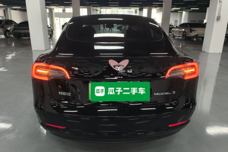 特斯拉 Model 3 2022款 后轮驱动版车身外观6004