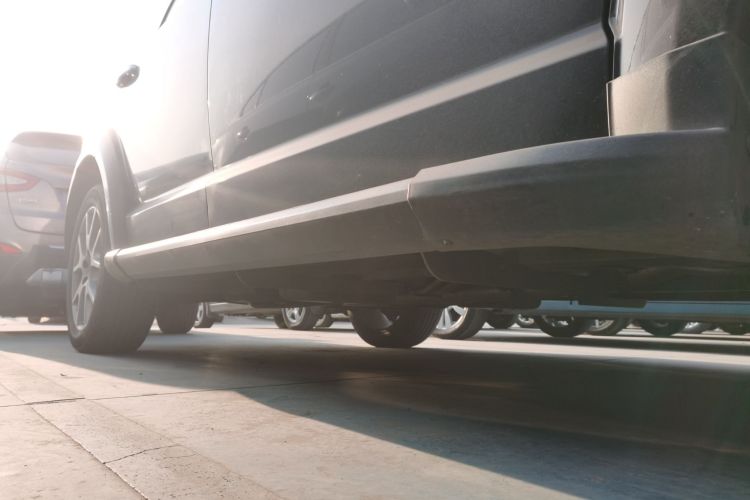 道奇 酷威 2015款 2.0TD 四驱尊尚版局部细节9001