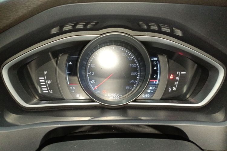 沃尔沃V40 2015款 1.6T 智雅版局部细节14