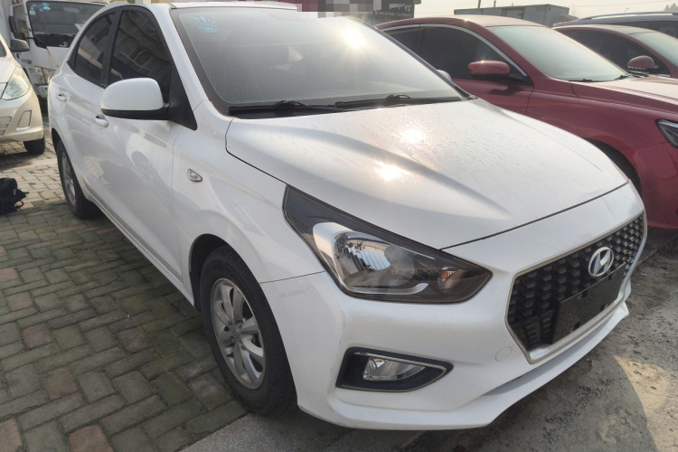 现代 瑞纳 2017款 1.4L 自动跃享版 国V车身外观3