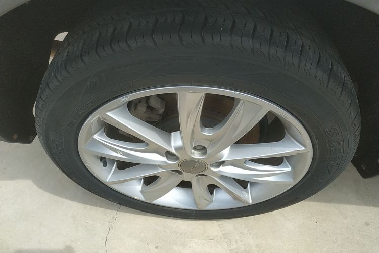 哈弗H7 2016款 蓝标H7 2.0T 自动豪华型车身外观6008