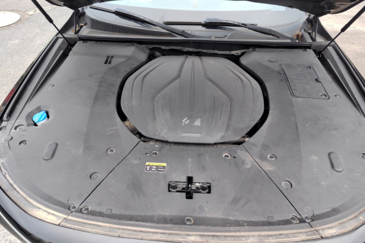 红旗H9 2020款 2.0T 智联旗畅版局部细节24